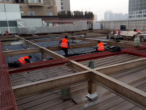 蘇州防水公司：高分子聚合物液體防水材料的優(yōu)越性介紹